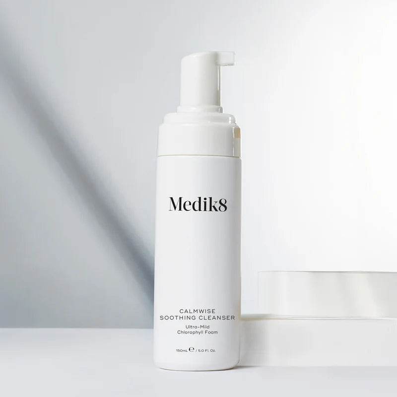 Medik8 CALMWISE SOOTHING CLEANSER™ - SieroSanto