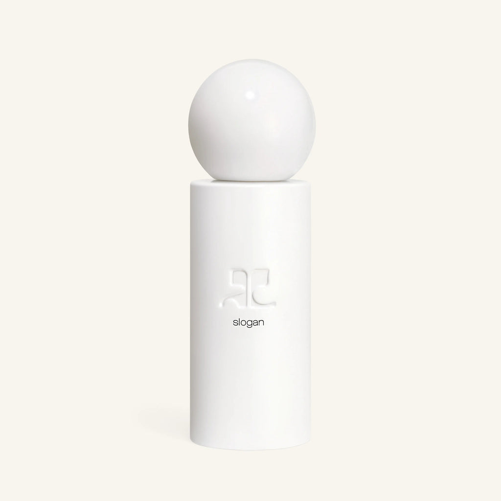 Courrèges Slogan