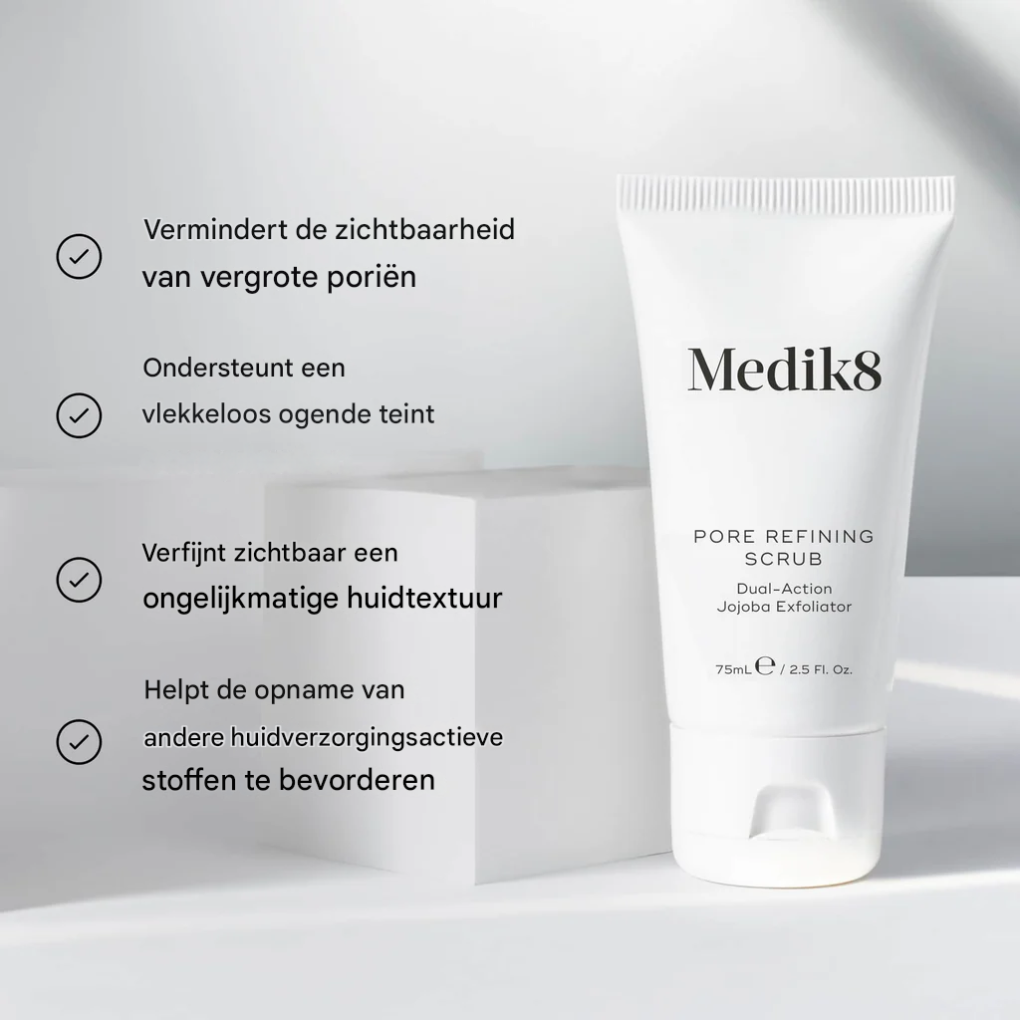 Medik8 PORE REFINING SCRUB™