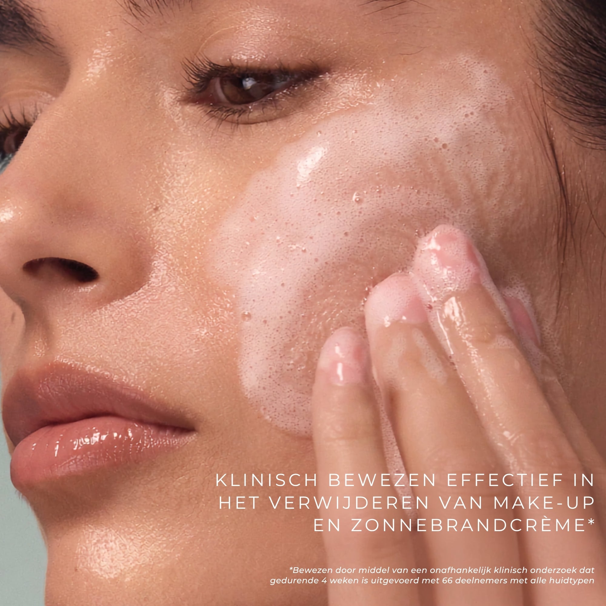 Medik8 Total Moisture Daily Cleansing Gel