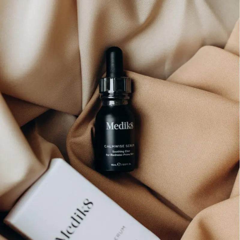 Medik8 CALMWISE SERUM™ - SieroSanto