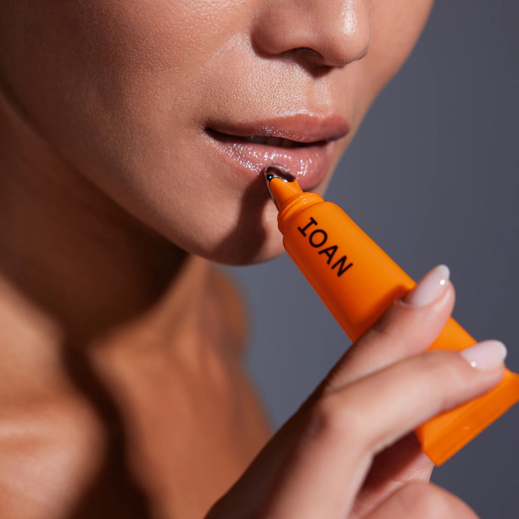Ioan Lip Wear