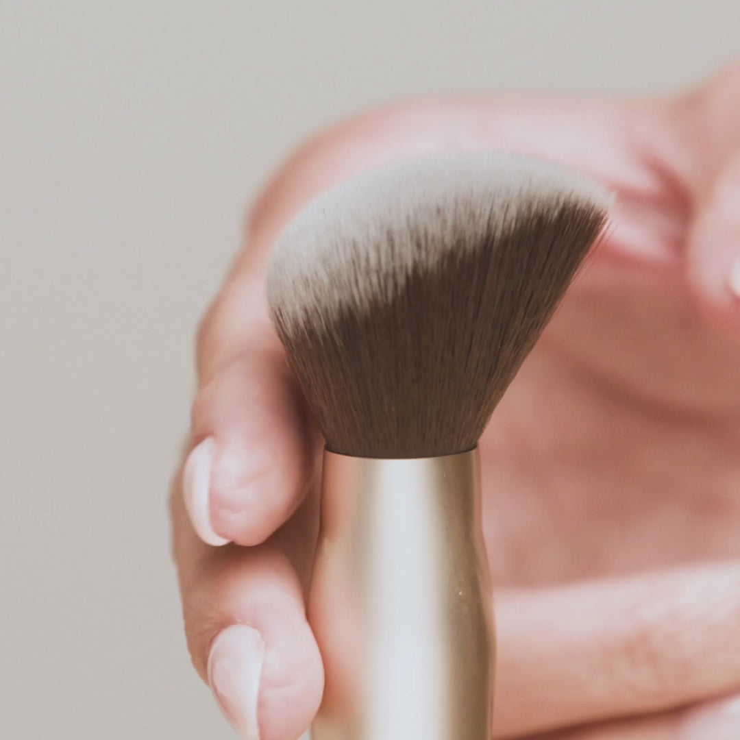 Jane Iredale - Multiuse Blending Brush