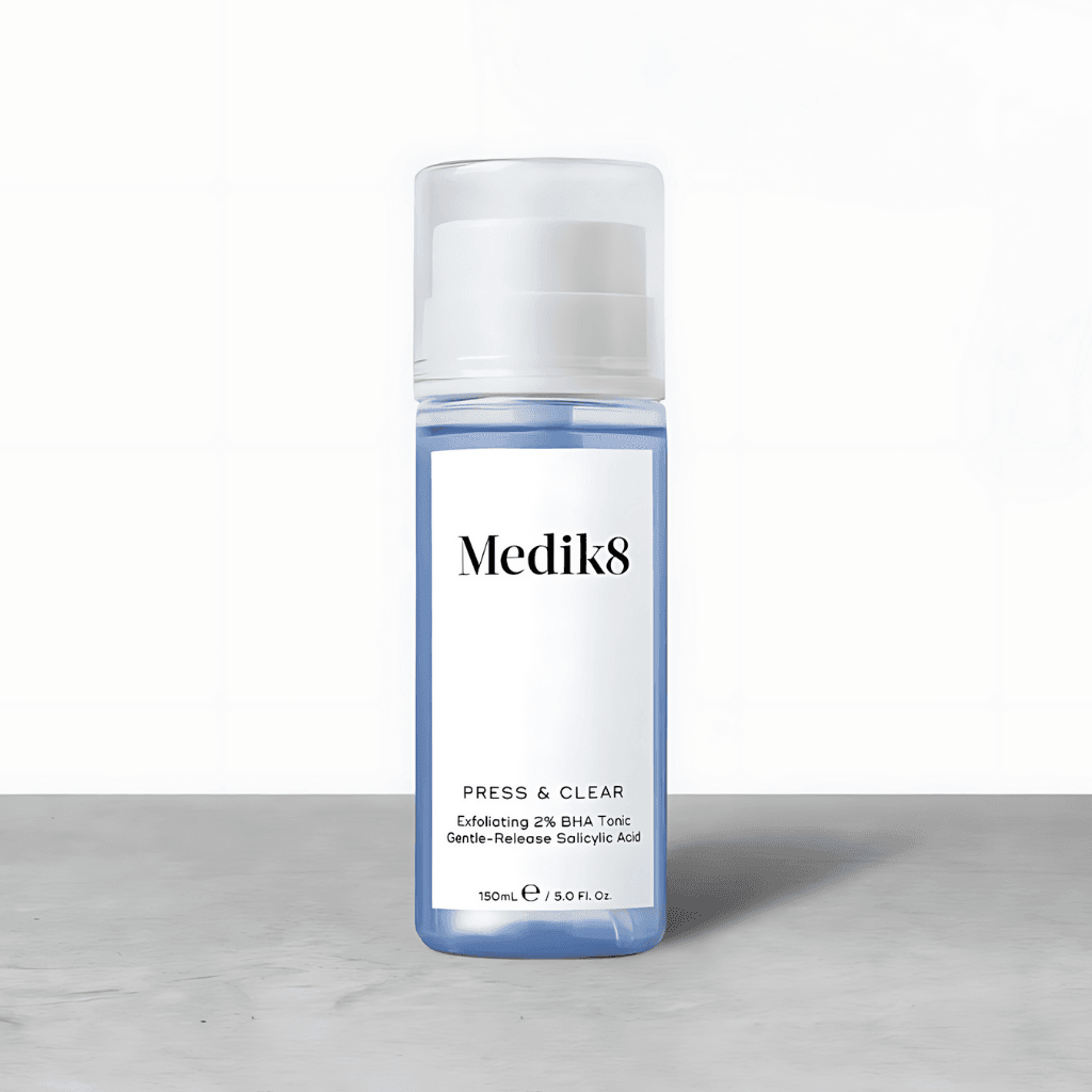 Medik8 PRESS & CLEAR™ - SieroSanto