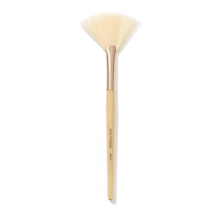 Pinceau éventail blanc de Jane Iredale