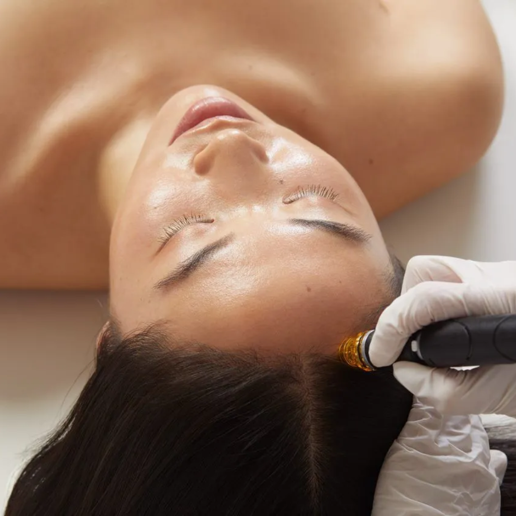 Deluxe HydraFacial + Glow Peel Treatment - SieroSanto Skin Clinic